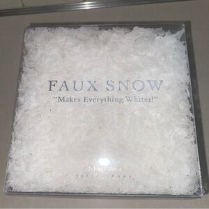 Pottery Barn White Faux Snow Christmas Holiday 5.5 Oz New In‎ Box
